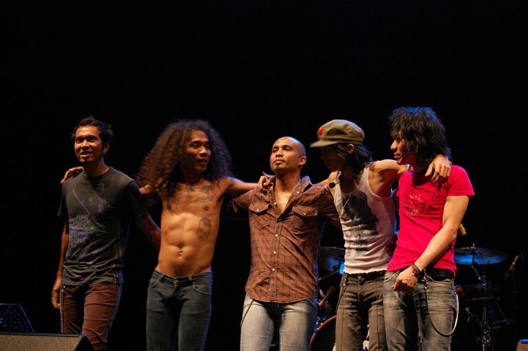 Slank_at_2009_Java_Jazz_Festival