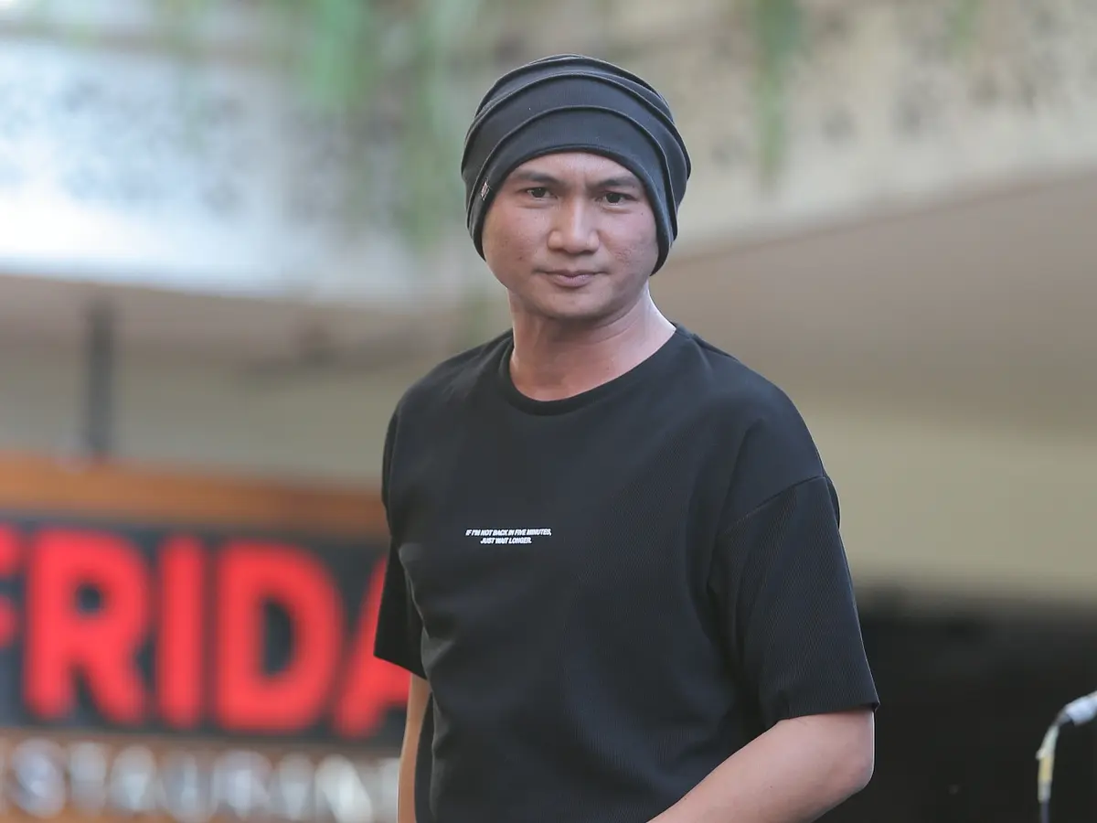 “Anji: Dari Single ‘Bersama Bintang’ hingga Kontroversi dengan Jerinx SID”